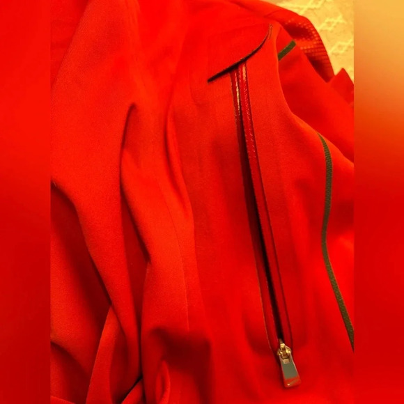 Nike Golf Jacket Storm-Fit20 Size Large (L), Ladies, Scarlett Red,Digital Dragon - Picture 7 of 12